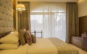 Acron Waterfront Resort